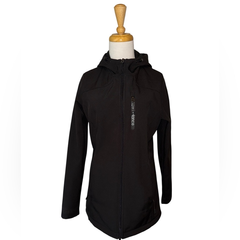 New Balance Women’s Core Training Jacket – Small